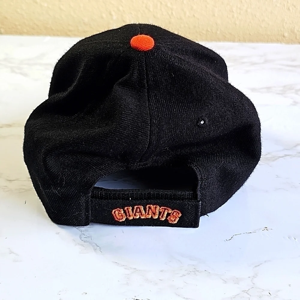 Genuine Merchandise San Francisco Giants Hat.